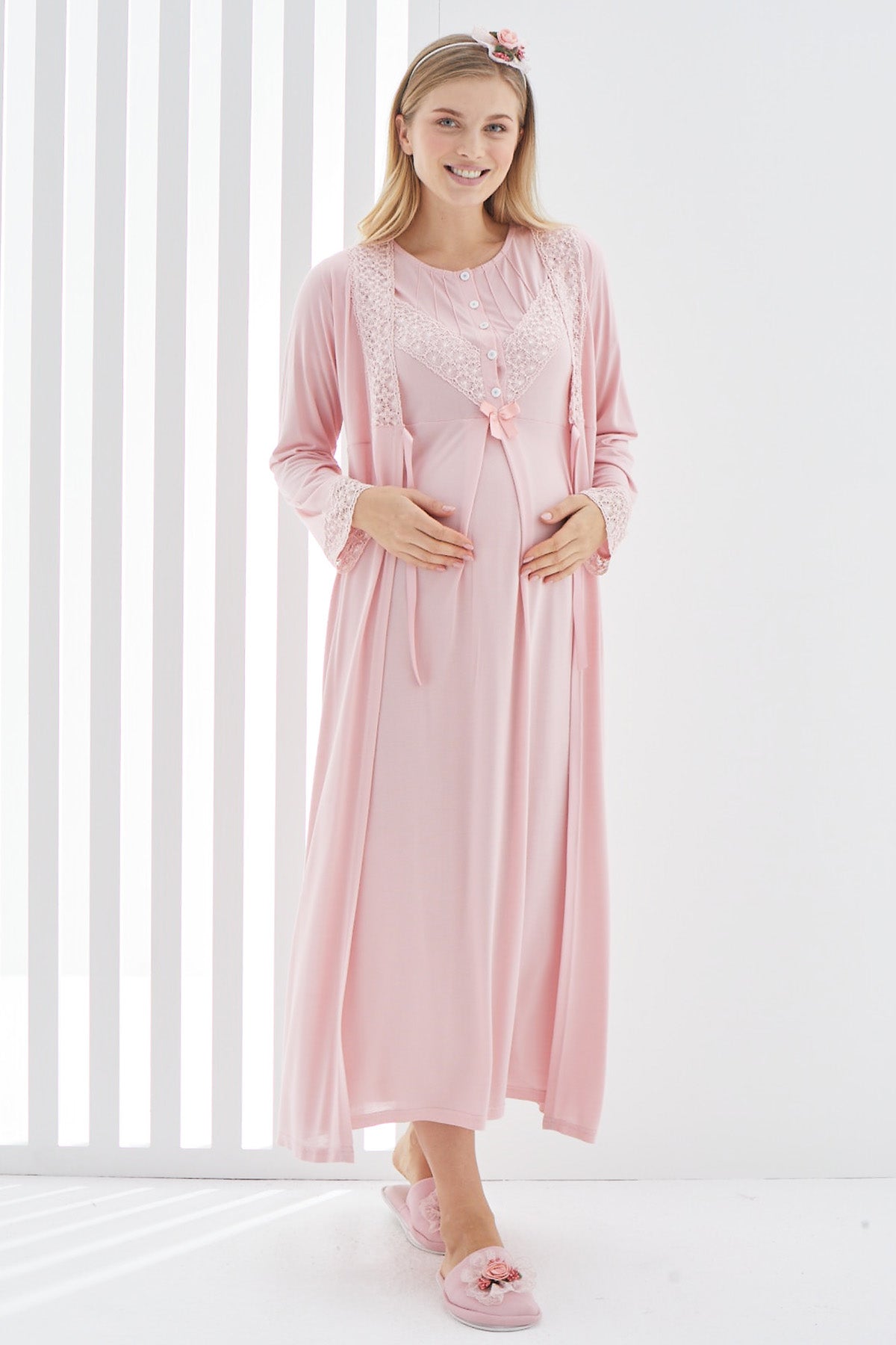 Shopymommy 2270 Lace Detailed Maternity & Nursing Nightgown With Robe Powder