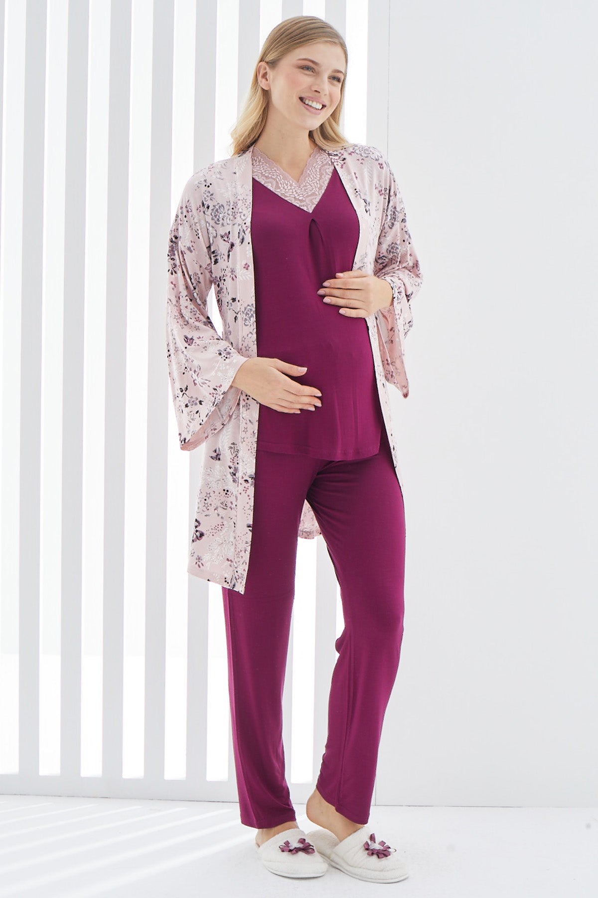 Shopymommy 3398 Lace Collar 3-Pieces Maternity & Nursing Pajamas With Flowery Robe Plum