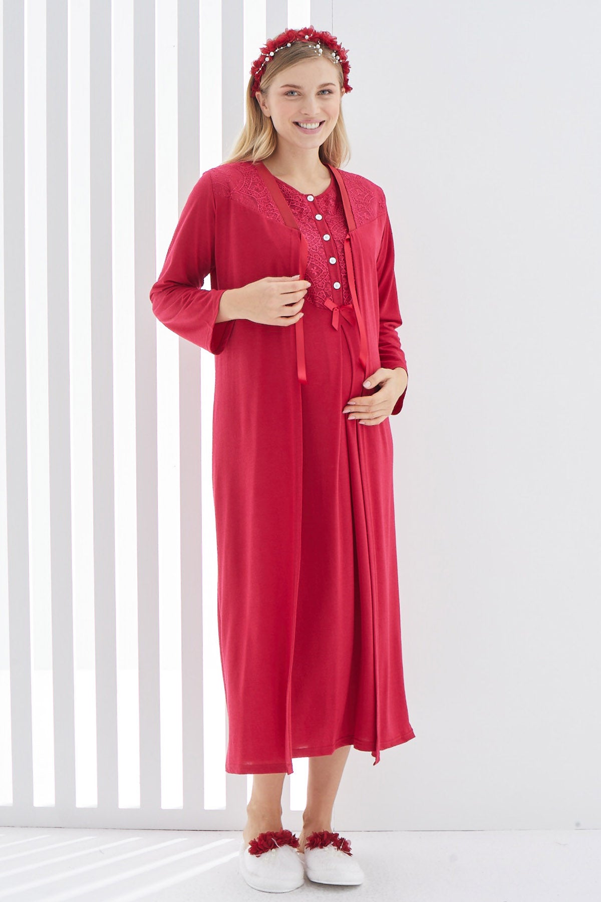 Shopymommy 2265 Guipure Collar Maternity & Nursing Nightgown With Robe Red