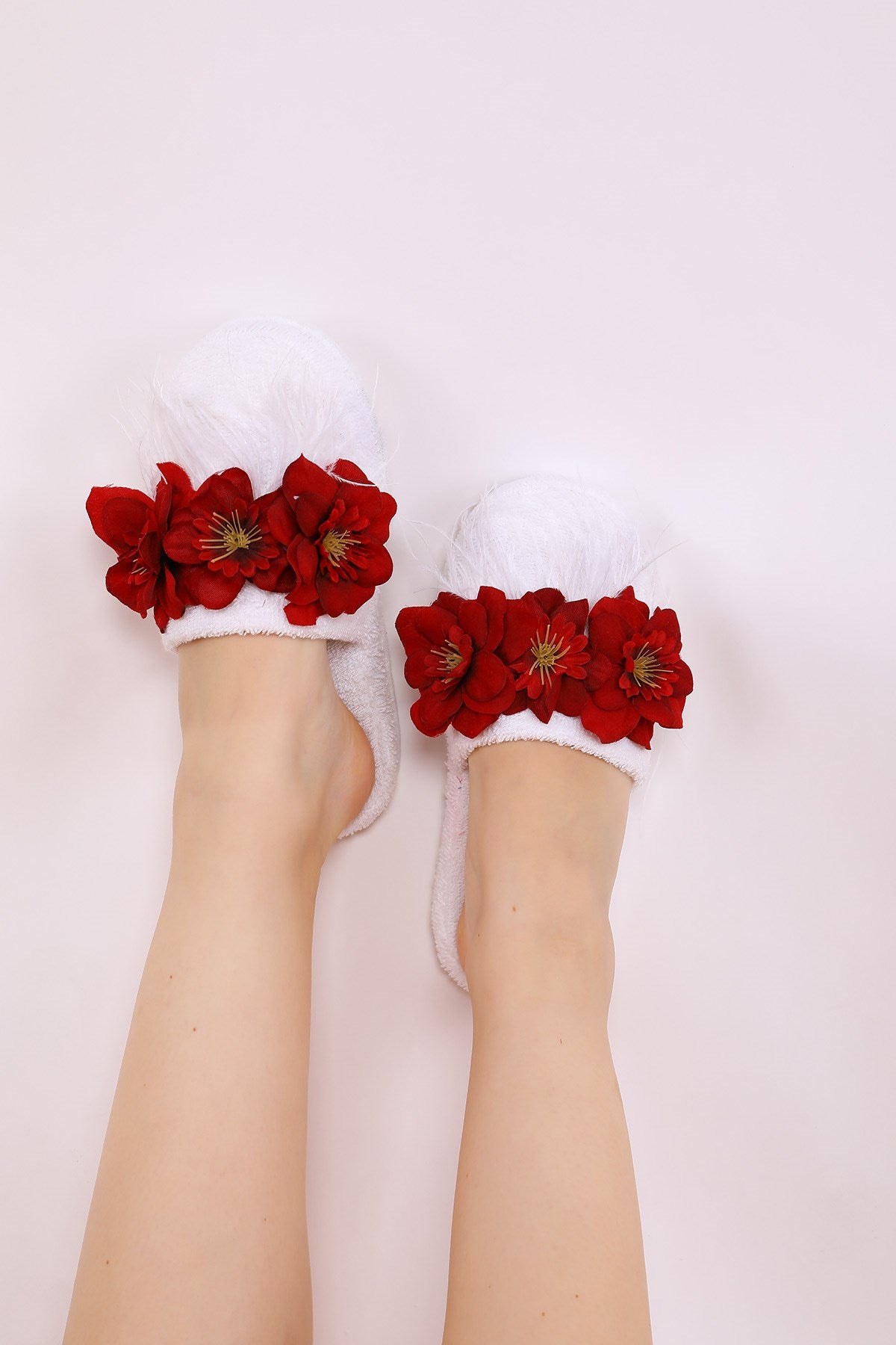 Shopymommy 757104 Water Lily Flowered Maternity Crown & Maternity Slippers Set Red