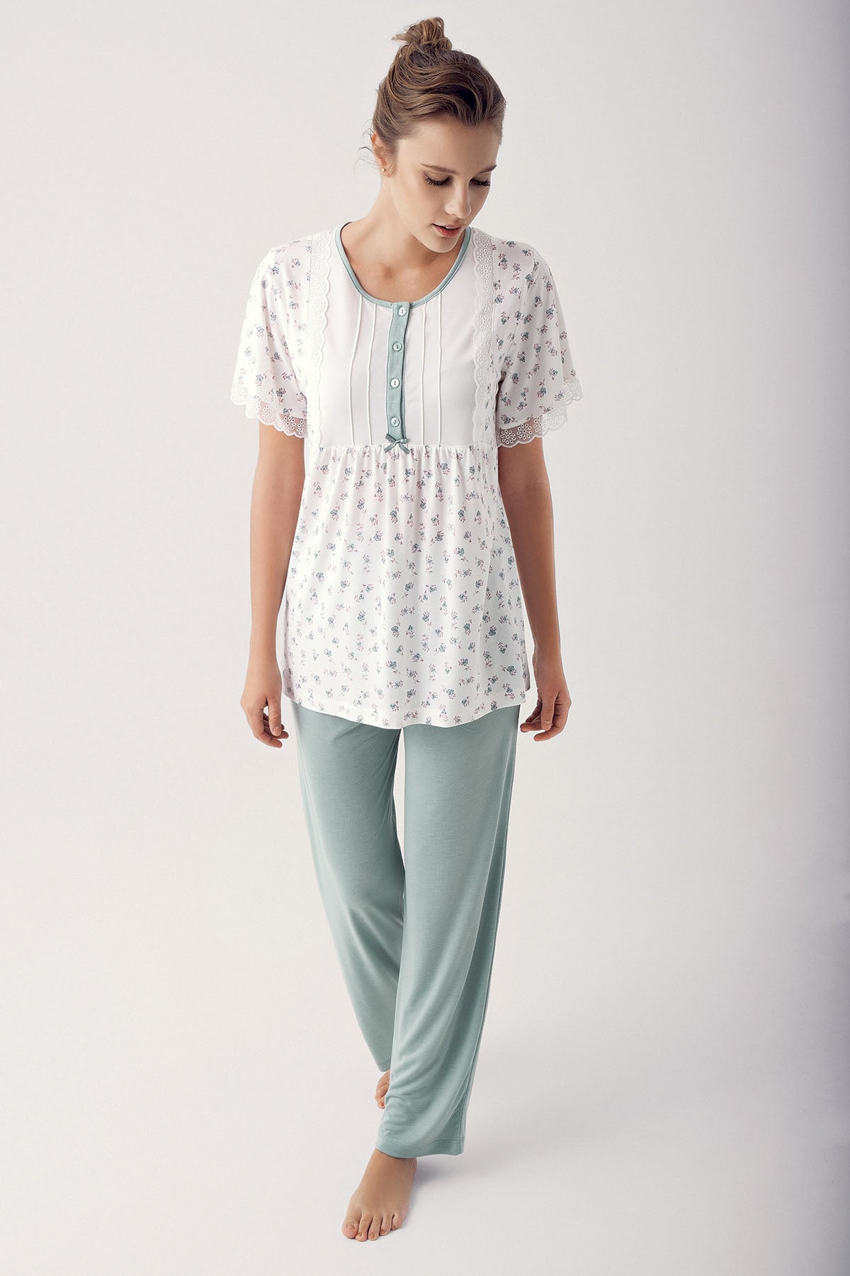 Shopymommy 14201 Flower Pattern Lace Plus Size Maternity & Nursing Pajamas Green